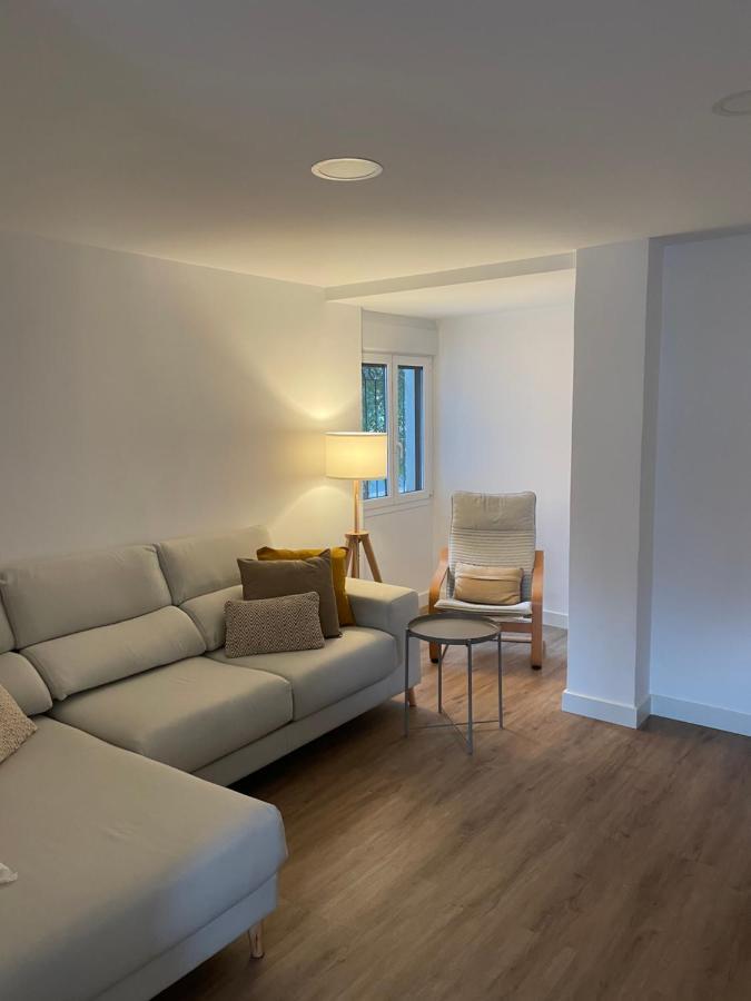 Cozy Apartment 6' From San Sebastian + Parking Усурбиль Экстерьер фото